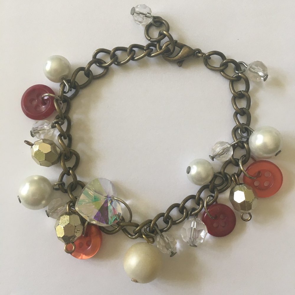 Button, Heart and Baubles Bracelet